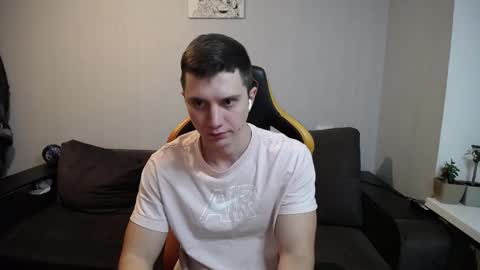 Nick   online show from 12/13/25, 07:53