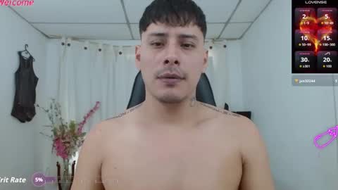 Snapshot of therockalejandro chatting on 12/17/25, 02:56 therockalejandro online show from 12/17/25, 02:56