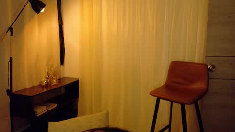 Mar online show from 10/06/25, 01:14