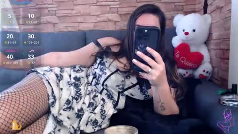 therosepetal online show from 12/02/24, 11:45