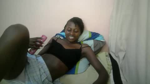 Snapshot of therry_heart chatting on 09/09/25, 09:58 hearty online show from 09/09/25, 09:58