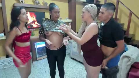 Sindy milf Geltrudis Apolo Tyler and the husban cuckold Patrick online show from 09/10/25, 03:34