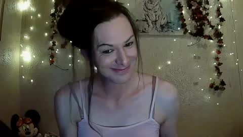 Snapshot of thesillymillie chatting on 01/03/25, 08:32 sillymillie0 online show from 01/03/25, 08:32