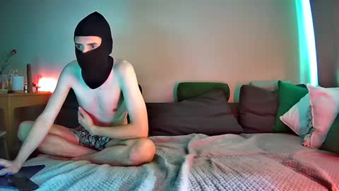 Snapshot of theslavicboyfriends chatting on 07/19/26, 08:18 The slavic boyfriends online show from 07/19/26, 08:18