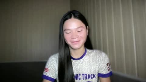 Snapshot of thesweetgirlugly_lilly chatting on 07/26/26, 08:05 thesweetgirlugly_lilly online show from 07/26/26, 08:05