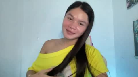 Snapshot of thesweetgirlugly_lilly chatting on 07/27/26, 12:23 thesweetgirlugly_lilly online show from 07/27/26, 12:23