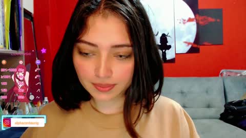 Snapshot of thesweethari chatting on 01/28/25, 06:49 I dont do real meetings My bio online show from 01/28/25, 06:49