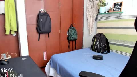 Nicole online show from 02/19/26, 01:51