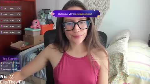 Nicole online show from 07/28/26, 02:24