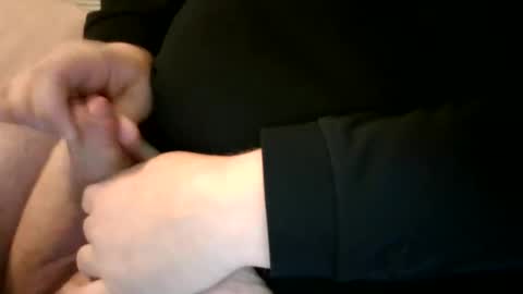 Snapshot of thetrouble chatting on 01/15/25, 08:58 thetrouble online show from 01/15/25, 08:58