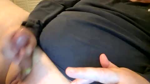 Snapshot of thetrouble chatting on 01/19/26, 04:16 thetrouble online show from 01/19/26, 04:16