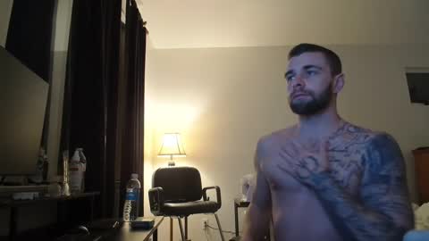 Snapshot of theufcfan_8181 chatting on 02/05/25, 09:04 troy online show from 02/05/25, 09:04