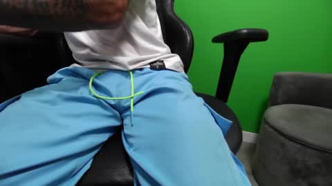 Snapshot of thevulvaaddict chatting on 06/08/26, 07:25 TheVulvaAddict aka kuruptxxx online show from 06/08/26, 07:25