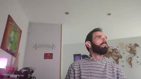 Snapshot of thewitcher69_ chatting on 12/05/24, 09:28 thewitcher69_ online show from 12/05/24, 09:28