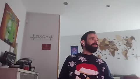 Snapshot of thewitcher69_ chatting on 12/20/24, 05:08 thewitcher69_ online show from 12/20/24, 05:08