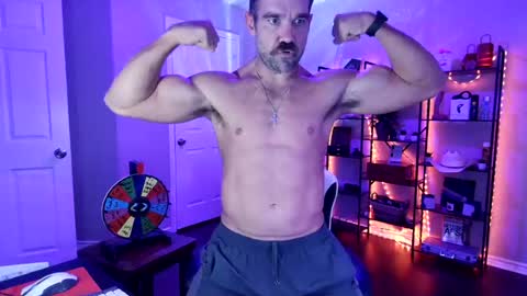Snapshot of theycravebwc chatting on 06/18/26, 05:50 theycravebwc online show from 06/18/26, 05:50