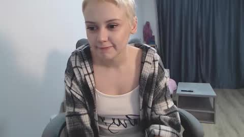 theysaidimcute online show from 02/25/26, 09:35