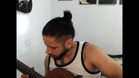 Snapshot of thiago_balconee chatting on 07/01/26, 11:59 Thiago balconee online show from 07/01/26, 11:59