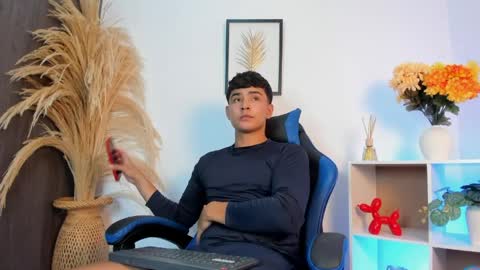 Thiago  online show from 04/05/26, 08:28