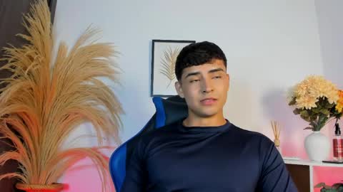 Thiago  online show from 04/25/26, 11:24