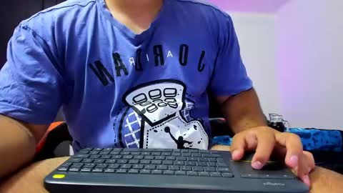 Snapshot of thiago_cp01 chatting on 01/12/25, 02:24 Thiago online show from 01/12/25, 02:24