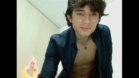 thiago_deseo69 online show from 09/10/25, 10:54