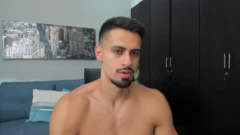 Snapshot of thiago_driussi chatting on 11/15/25, 11:10 thiago_driussi online show from 11/15/25, 11:10