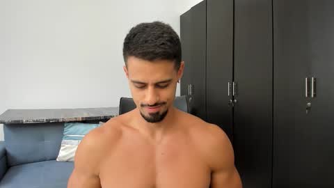 Snapshot of thiago_driussi chatting on 11/20/25, 09:03 thiago_driussi online show from 11/20/25, 09:03