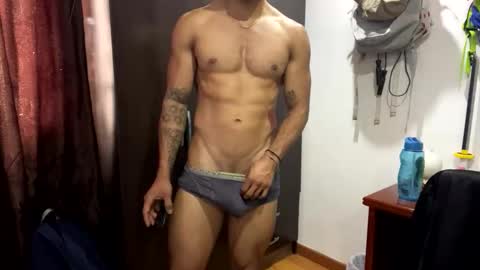 thiago_happy online show from 04/08/26, 05:13