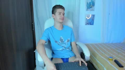 Manuel online show from 09/13/25, 03:28