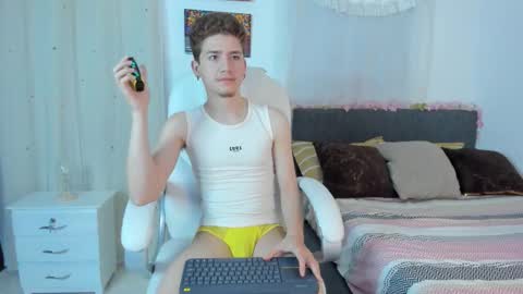 Manuel online show from 11/24/25, 02:22