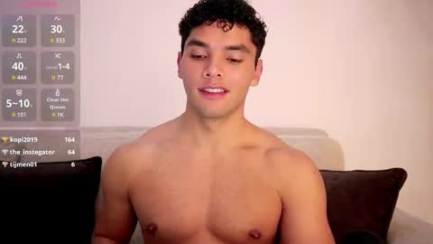 Snapshot of thiago_l chatting on 02/19/25, 12:25 Just Thiago online show from 02/19/25, 12:25