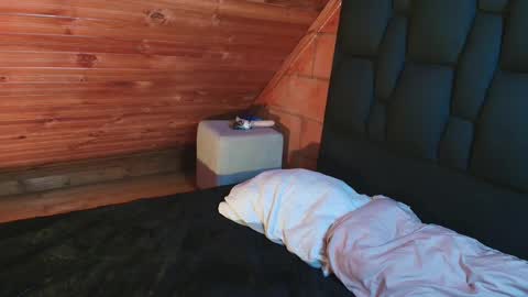 thiago_n_sam online show from 10/21/25, 07:25