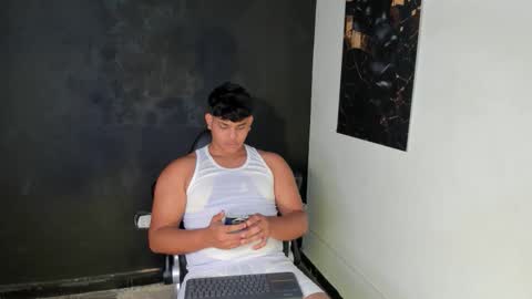 Snapshot of thiago_vibes212 chatting on 02/28/26, 09:16 thiago_vibes212 online show from 02/28/26, 09:16