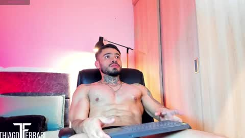 Snapshot of thiagoferrari1 chatting on 05/17/26, 05:16 thiago online show from 05/17/26, 05:16