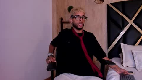 ThiagoFerreti online show from 09/27/25, 03:33