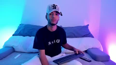 Snapshot of thiagoferreti_ chatting on 06/16/26, 03:20 ThiagoFerreti online show from 06/16/26, 03:20