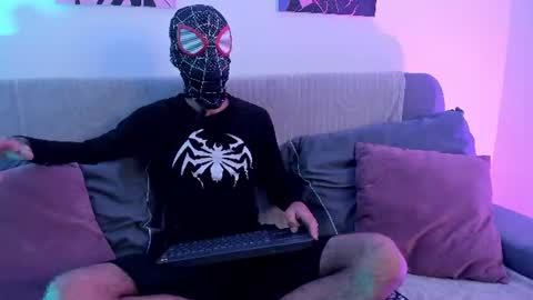 Snapshot of thiagoferreti_ chatting on 07/14/26, 01:19 ThiagoFerreti online show from 07/14/26, 01:19