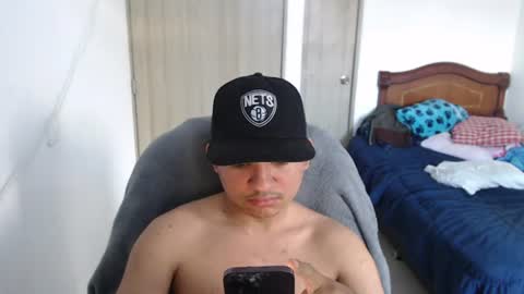 thiagohoyos online show from 07/25/26, 09:56