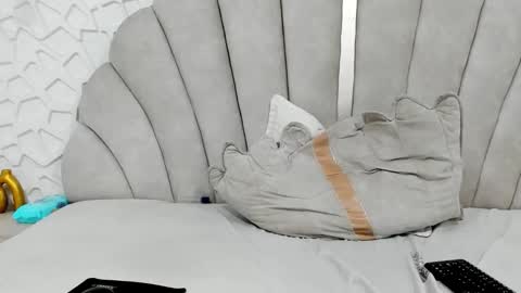 Thiago   online show from 03/11/26, 08:20