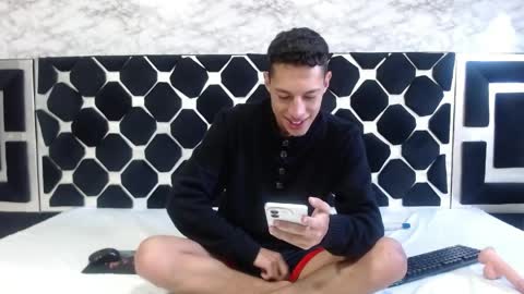 Thiago   online show from 04/24/26, 01:30