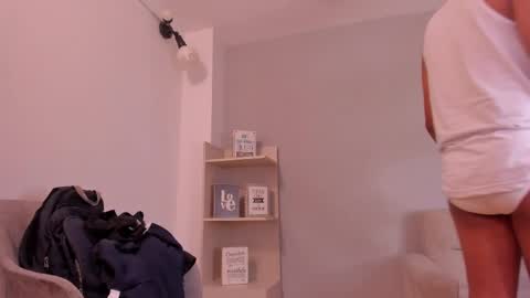 thiagovega_ online show from 04/29/26, 06:17