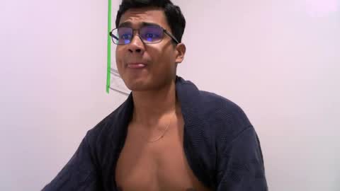 thiagovega_ online show from 05/19/26, 06:31