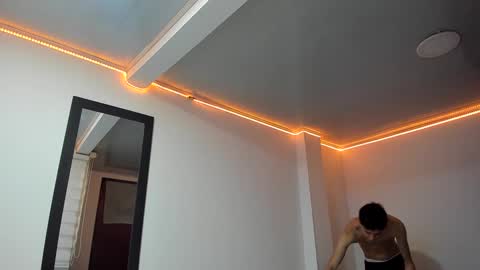 Thiago Wells online show from 12/07/24, 04:58