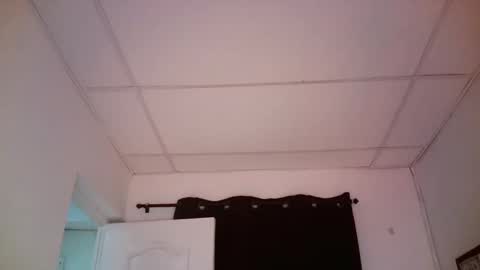 Snapshot of thiara_dor chatting on 02/11/25, 03:18 Thiara Next Stream 0211 get my social media 3 online show from 02/11/25, 03:18