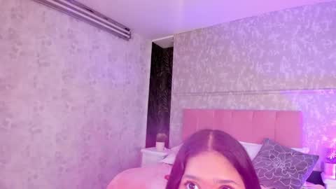 Snapshot of thiara_gh chatting on 05/08/26, 01:55 thiara_gh online show from 05/08/26, 01:55