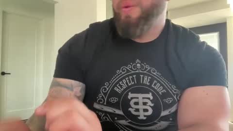 Snapshot of thiccbull12 chatting on 03/02/25, 05:04 thiccbull12 online show from 03/02/25, 05:04