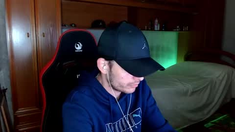 Latino 8.5 inches online show from 04/24/26, 10:34