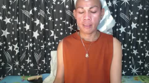 gil online show from 02/17/25, 01:36