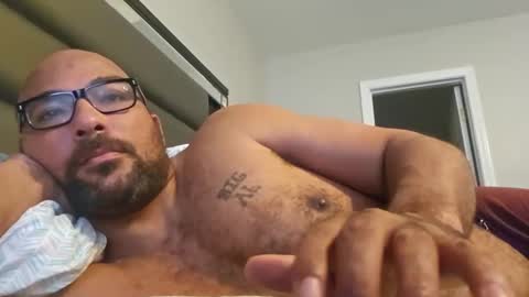 Snapshot of thick_cock_al chatting on 01/29/25, 06:39 thick_cock_al online show from 01/29/25, 06:39
